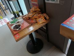-海盗虾饭·剥好的小龙虾饭(SOHO尚都店)