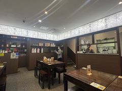 -蟹上黄·蟹黄面·江南糖水(人民广场店)