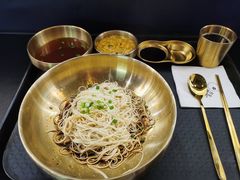 井梅蟹粉面-贡梅老面馆·蟹粉面·无锡特色小吃(南长街主推店)