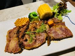 蜜汁牛胸板肉-Gray Whale 灰鲸餐厅(北美N1店)