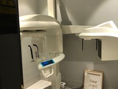 -齐玉齿科JADENTAL