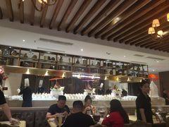 -雍和会海鲜姿造自助(湖东路店)