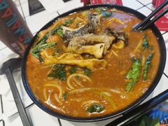 -肥汁米蘭香港米线(长宁来福士店)