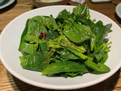 -金牌老碗时尚陕菜(王府井百货店)