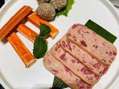 -红鼎豆捞·非遗鲍皇汤火锅(宝丰路店)