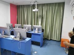 -童程童美少儿编程乐高机器人(河西万达校区)
