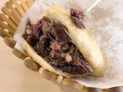 -闫家驴肉老店(华电一校店)