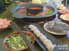 -黄潇洒老火锅(九眼桥宏济巷店)