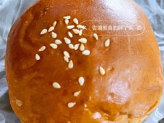 大猪肉松面包-烘焙町面包店(西四店)