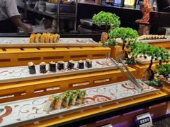 自助取餐区-盛江山自助料理(太原街万达店)