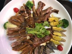 -e公馆鹅肉饭店·潮汕卤鹅(西平店)