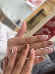 -赢韵美甲美睫瑞士净斑中心