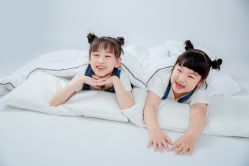-小鬼当佳儿童摄影(河北保定店)