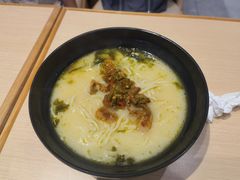 -灵芝妹子海鲜米线(凯德和平广场店)