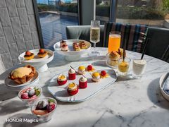 -瑰丽酒店·海吧·天际下午茶·现场DJ·天台酒吧