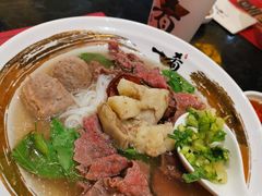 鲜烫牛肉牛丸粿条-一肴·牛肉粿条(深圳湾睿印店)