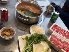-罗二娘·鲜切牛自助火锅(罗湖东门步行街店)