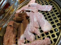 -唯成•韩国炭火烤肉 유성고기