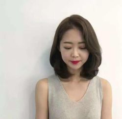 -Miracle集简美发沙龙