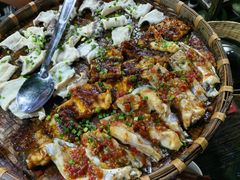筲箕三味山塘大头鱼-广府乡下·饭庄(新港东路店)