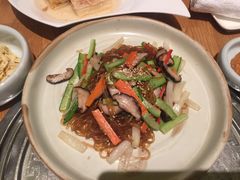 -萨拉伯尔水源素问店·韩国宫廷料理(人民路店)