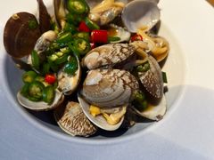 -臻鲜燕海鲜融合餐厅(金陵style店)