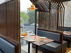 -湖畔鲁菜·二十年老字号餐厅(大明湖店)