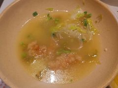 -渝是乎酸菜鱼·川渝小炒(新世界百货望京店)