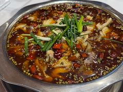 -乡土特色.冷锅鱼.牦牛肉汤锅