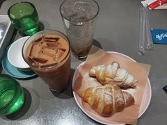 -荣记·囍粤茶餐厅(花都店)