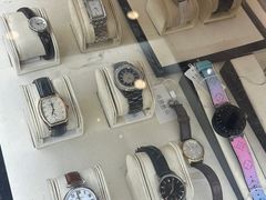 -沐渔二手奢侈品黄金手表包包回收·中古店(广州塔店)