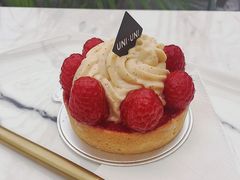 覆盆子蛋糕-UNI UNI(环亚凯瑟琳店)
