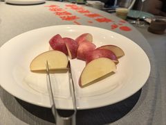 餐前水果-巴盟人家·内蒙地方菜(华丽家族店)