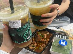 -CowCow其其·牛杂咖啡公司(六运店)