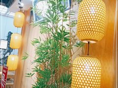 -先启半步颠小酒馆(虹桥龙湖天街店)