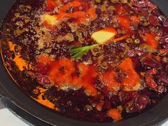 -旧街市鲜货老火锅(大光路店)