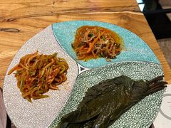 -河坝烧烤串城(金达莱店)