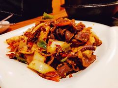 -百年石锅饭·朝鲜族传统民餐