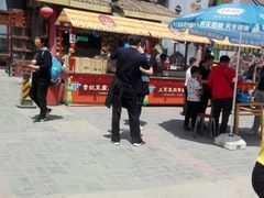 -呀路古热带植物园-恐龙馆