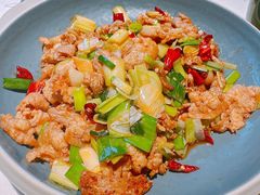 -云海肴·汽锅鸡·云南代表菜(天山百盛优客店)