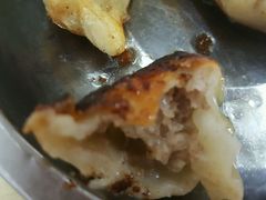 -黄阿姨锅贴大王(万航渡路店)