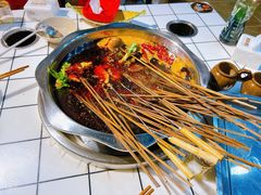 -鼎伙伙火锅串串·10年品牌传承(白象居总店)