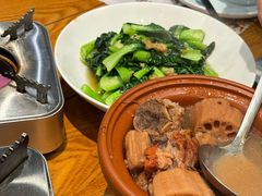 -黄泥岗·地道湖北菜(奥特莱斯店)