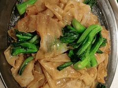 -龙悦湾酒家·八阵鱼生·渔人码头店