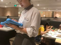 -海底捞火锅(奥体南路店)