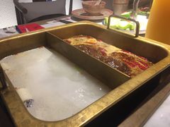 -尚尚仙·酸汤猪手·猪肚鸡火锅(华联万柳购物中心店)