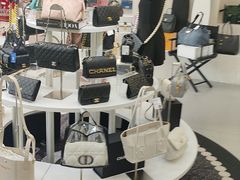 -六六奢品·vintage中古·回收二手奢侈品包包手表首饰(环球港店)