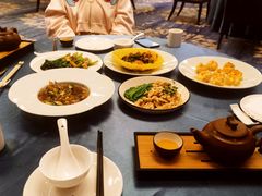 -西安绿地假日酒店·丽宝轩中餐厅