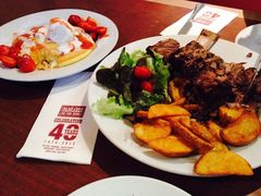 -Pancakes on the rocks(Darling Harbour)