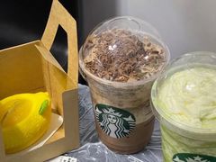 -星巴克臻选(宁波北仑银泰城店)